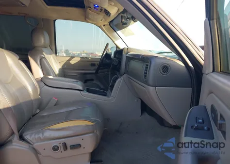 2005 Chevrolet Tahoe Z71 z USA, uszkodzony, nr VIN 1GNEK13T35R229794